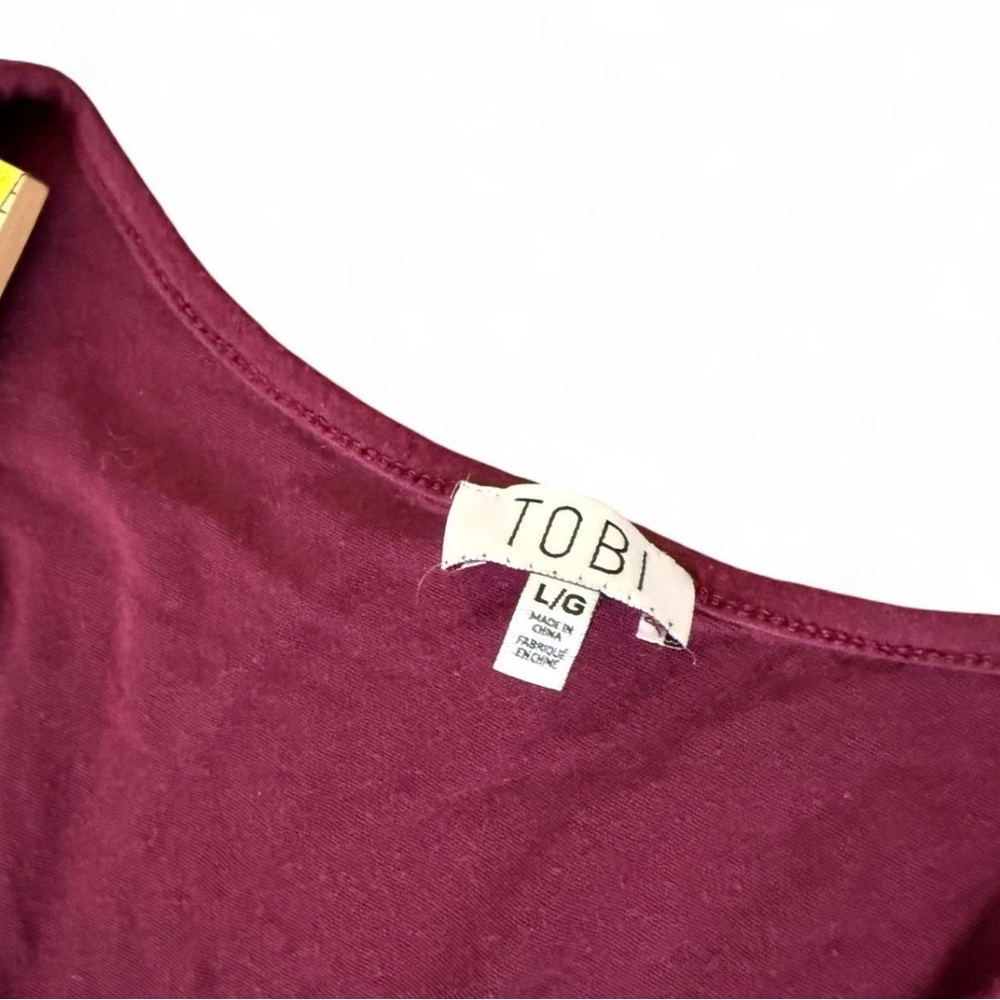 Tobi Long Sleeve V-Neck Flowy Dress - Burgundy - Picture 4 of 5